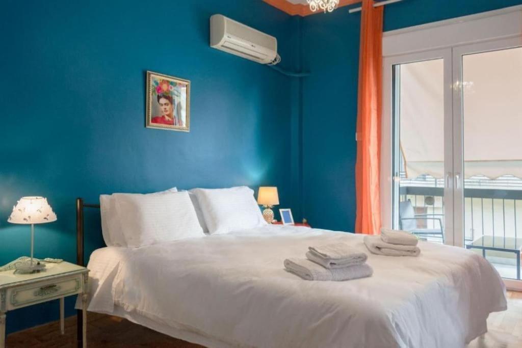 Casa De Colores, Next To The Metro 아테네 외부 사진